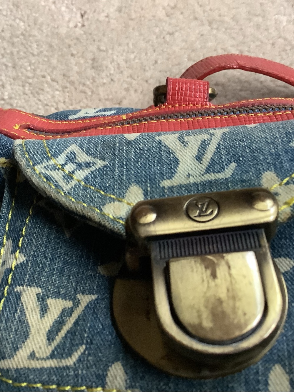 Denim and white, handbag. Red trim.  Signs of use. - Picture 4 of 16